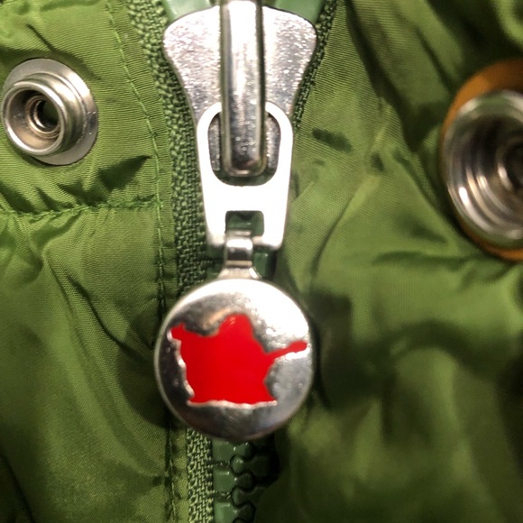 Signature True religion down insulated vest  size s - Picture 4 of 7